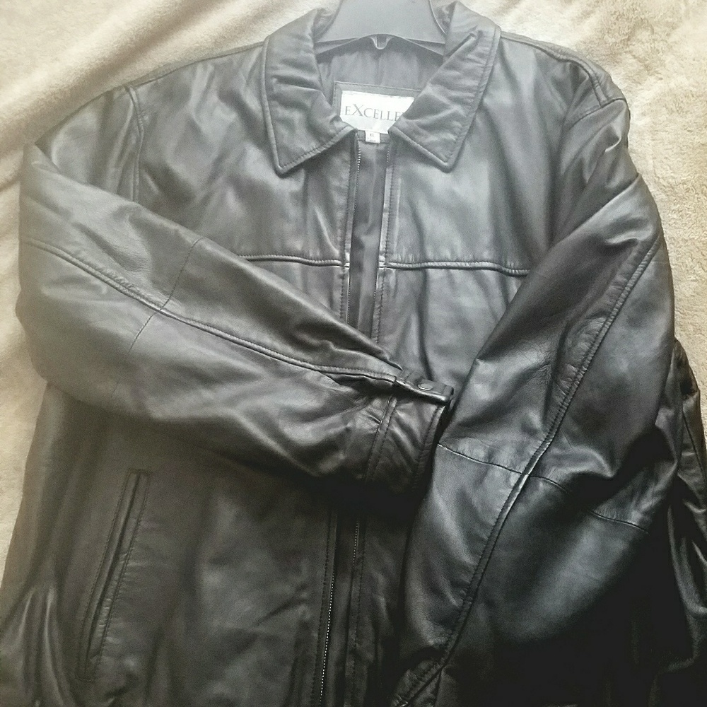 Excelled Mens Leather Jacket